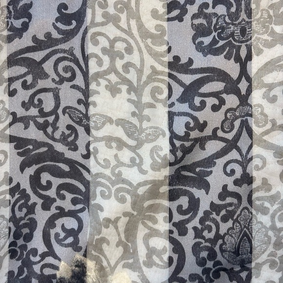 Christian Dior John Galliano silk Women's Floral Scarf - Blue, gray, Cream 60” - Picture 4 of 11